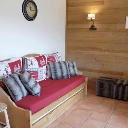8 Personnes Style Montagne Avec 2 Chambres, Garage Et Wifi. *